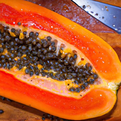 Preparing papaya for a safe pregnancy diet