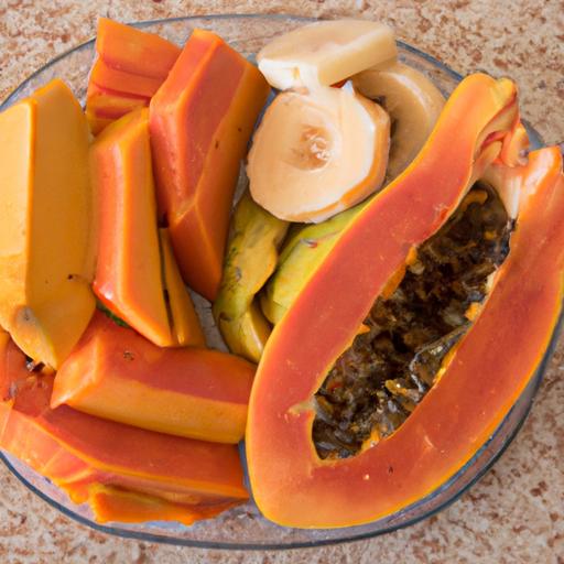 A healthy snack for breastfeeding mothers: papaya and mixed fruits