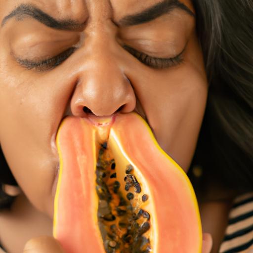 Many people find the smell of papaya unpleasant and even compare it to the smell of poop