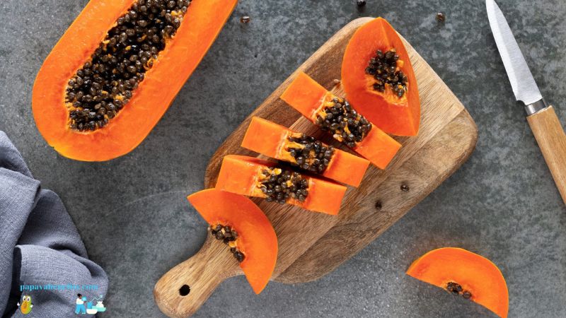 How to Use Papaya Seeds for Skin